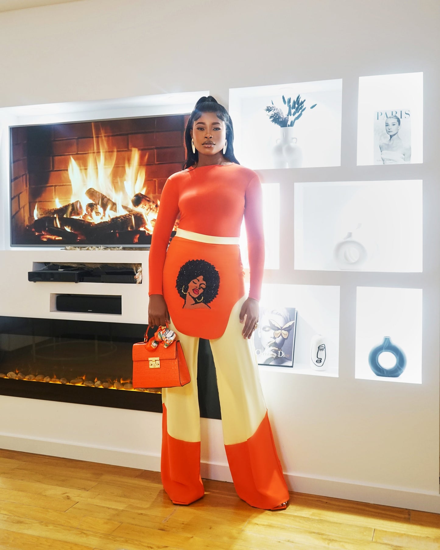 An exceptional woman piece